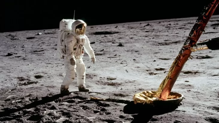 Apollo 11 izle